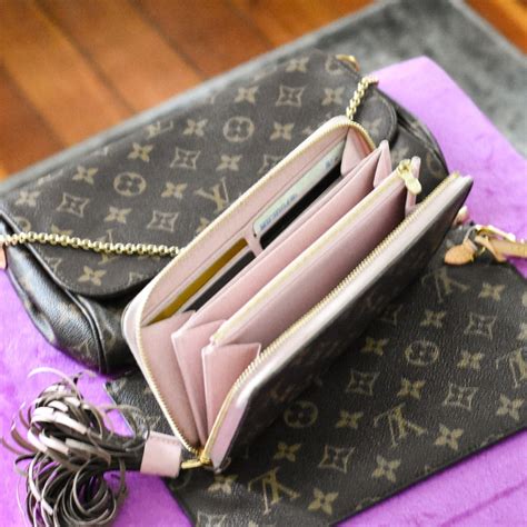 louis vuitton zippy wallet reviews.